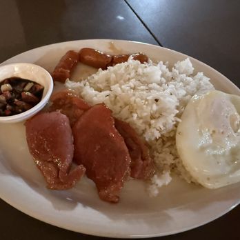 Tita Becca's - Silog rice plate with tocino and longanisa - Filipino Near Me - Oakland, California