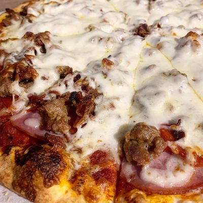 Tommy Chicago's Pizzeria by null