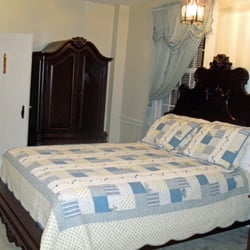 The 1810 Juliand House - Hannah's room