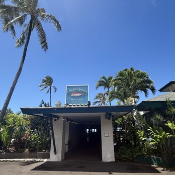 Opakapaka Grill and Bar - American Near Me - Hanalei, Hawaii