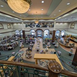 Barnes & Noble Booksellers - Awesome book store