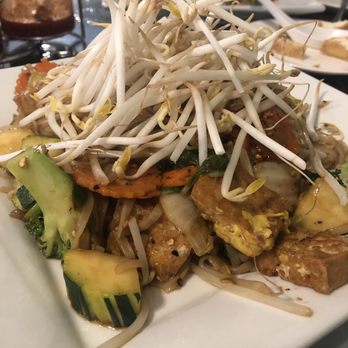 Mee Thai Restaurant - Pad Thai - Thai Near Me - Orlando, Florida Mee Thai Restaurant - Pad Thai - Thai Near Me - Orlando, Florida