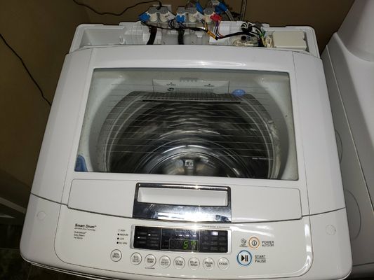Washer and Dryer Repair - We service the greater Kansas City/Blue Springs area! Call us today for all of your washer and dryer needs for the best rate and service. Washer and Dryer Repair - We service the greater Kansas City/Blue Springs area! Call us today for all of your washer and dryer needs for the best rate and service.