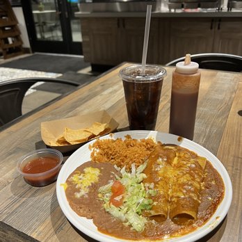 Someburros - Mexican Near Me - Mesa, Arizona