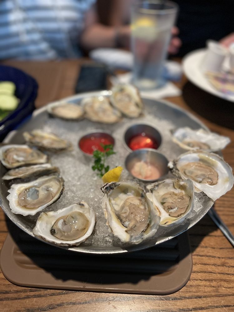 THE OYSTER ROCK WATERFRONT SEAFOOD Updated September 2024 452