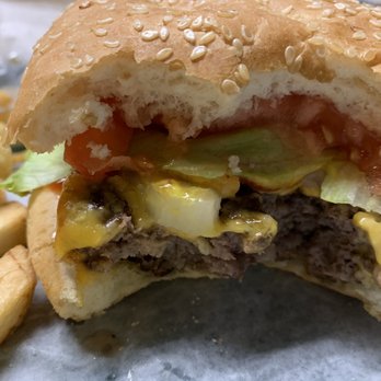 Mulligan's Pub & Grub - Thick juicy med-well burger - Dive Bars Near Me - Farmington Hills, Michigan Mulligan's Pub & Grub - Thick juicy med-well burger - Dive Bars Near Me - Farmington Hills, Michigan