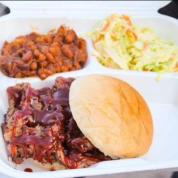 Ivorys' M3mphiz Styl3z BBQ - Beef brisket plate includes 2 sides - Barbeque Near Me - Denver, Colorado Ivorys' M3mphiz Styl3z BBQ - Beef brisket plate includes 2 sides - Barbeque Near Me - Denver, Colorado