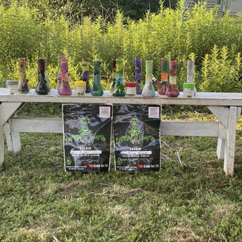 Outer limits716 - Rip n dip bong making class - Vape Shops Near Me - Kill Buck, New York Outer limits716 - Rip n dip bong making class - Vape Shops Near Me - Kill Buck, New York