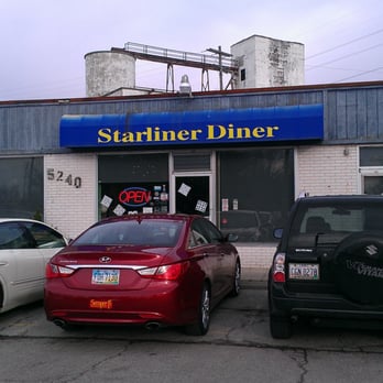 Starliner Diner - Front view at 9:00 am on Sat. morning, Thanksgiving weekend, 2013. - Cuban Near Me - Hilliard, Ohio Starliner Diner - Front view at 9:00 am on Sat. morning, Thanksgiving weekend, 2013. - Cuban Near Me - Hilliard, Ohio