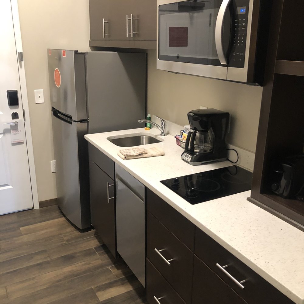 TownePlace Suites by Marriott Clinton - Kitchen in the suite - Hotels Near Me - Clinton, New Jersey TownePlace Suites by Marriott Clinton - Kitchen in the suite - Hotels Near Me - Clinton, New Jersey