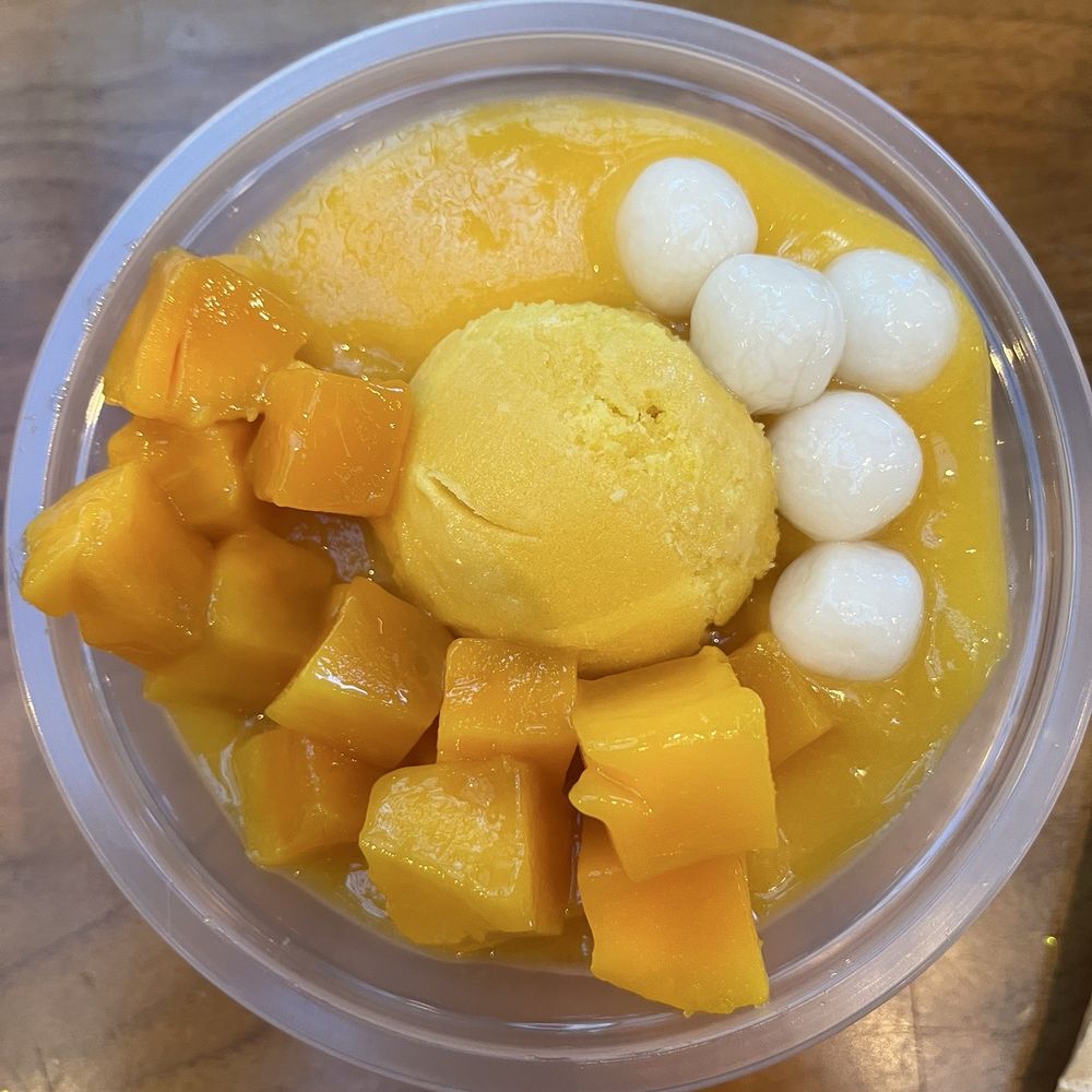 Mango chewy ball Mango chewy ball