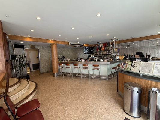 R & G Lounge by null