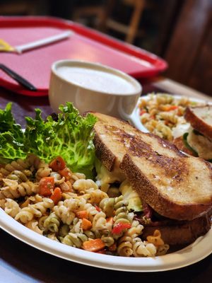Simple Simon's Bakery & Bistro by null