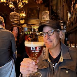 Café de Dokter - Good beer selection. Proost!