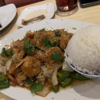 ZOMO Asian + American Eatery - Luc lac - Vietnamese Near Me - Englewood, Colorado