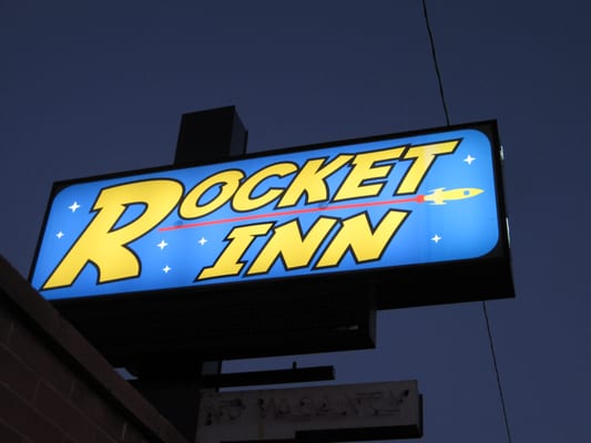 Rocket Inn by null