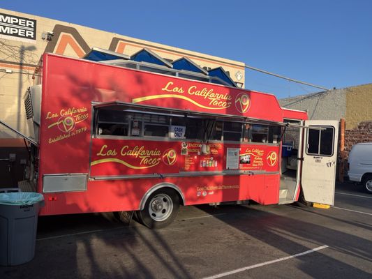 Los California Tacos by null