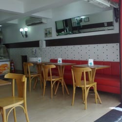 Freddo Gelateria - Interior da sorveteria