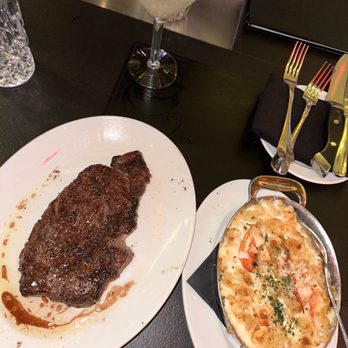 Del Frisco's Double Eagle Steakhouse - Lobster Mac & cheese - Steakhouses Near Me - Washington, DC, District of Columbia