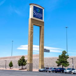 Sam's Club - Sam's club highway sign