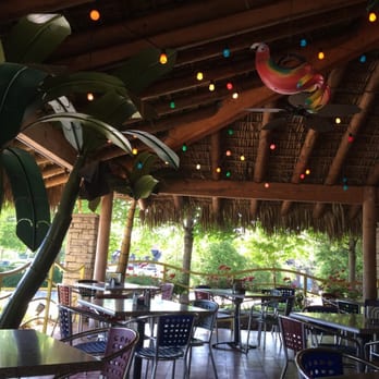 Chuy's - Shade feels good - Tex-Mex Near Me - Franklin, Tennessee