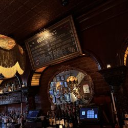 Uncle Jack's Steakhouse - Bar