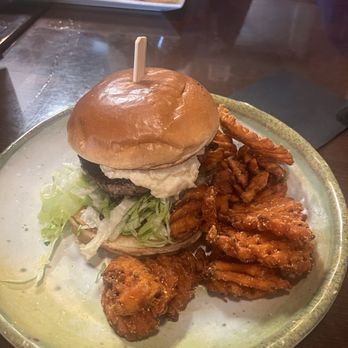 The Flipside Cafe - The Original Filpside Burger - Breakfast & Brunch Near Me - Fort Mill, South Carolina