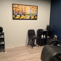 Lucky Flow Acupuncture - One of the rooms at Lucky Flow