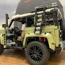 Land Rover San Diego - Defender Lego $199.00