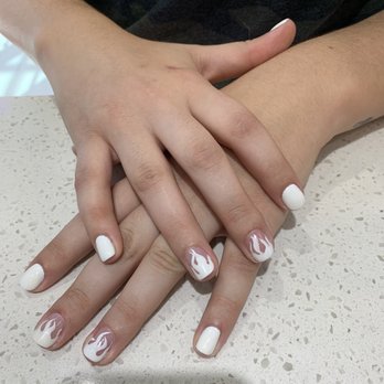 Herbal Nails & Spa - Nail Salons Near Me - Gilbert, Arizona