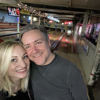 Casper's and Runyon's Nook - Festive bowling at The Nook - Dive Bars Near Me - Saint Paul, Minnesota Casper's and Runyon's Nook - Festive bowling at The Nook - Dive Bars Near Me - Saint Paul, Minnesota