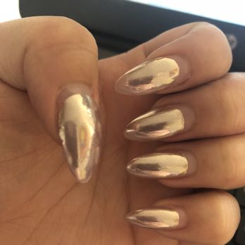 Didadi Nail Spa - Over 3 weeks and they still look amazing - barely chipped! - Nail Salons Near Me - Vaughan, Ontario