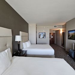 Drury Plaza Hotel Dallas Richardson - 2 queen bed room