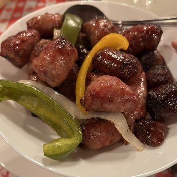 Genitti's Hole-In-the-Wall - Italian Sausage With Peppers And Onions - Italian Near Me - Northville, Michigan Genitti's Hole-In-the-Wall - Italian Sausage With Peppers And Onions - Italian Near Me - Northville, Michigan