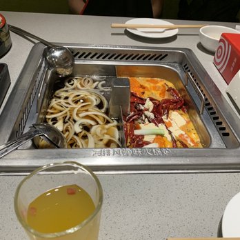 Haidilao Hotpot - Chinese Near Me - Toronto, Ontario