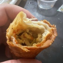 Enlai 59 - The eggroll was only half full of ingredients.