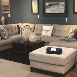 Olum's Furniture & Appliances - Wide Selection of Living Room Furniture