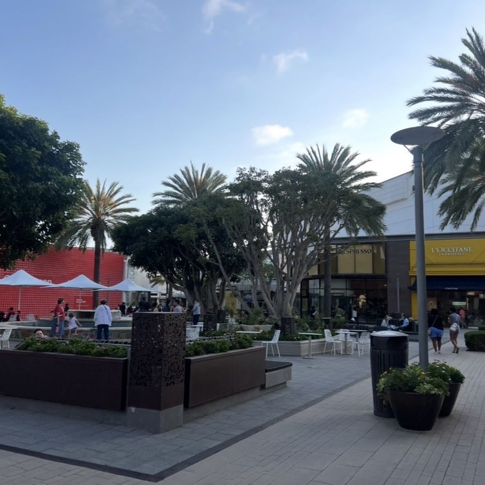 Westfield UTC - Shopping Centers Near Me - San Diego, California