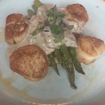Le Moo - Scallops - Steakhouses Near Me - Louisville, Kentucky