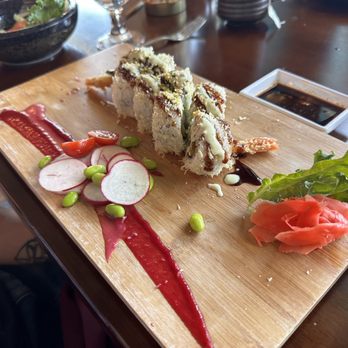 Oishi Sushi & Ramen - Sushi Bars Near Me - Indianapolis, Indiana