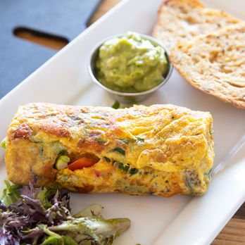 Aubergine Kitchen - an omelet and a salad - Salad Near Me - St. George, Utah Aubergine Kitchen - an omelet and a salad - Salad Near Me - St. George, Utah