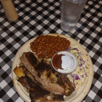 Rhodie's Smokin BBQ - Barbeque Near Me - Issaquah, Washington Rhodie's Smokin BBQ - Barbeque Near Me - Issaquah, Washington