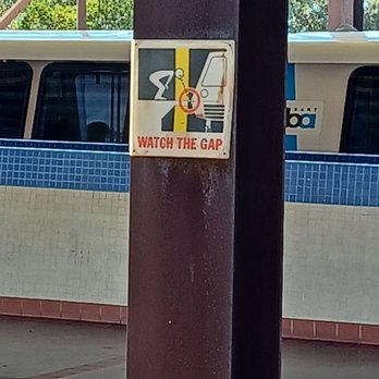 BART - MacArthur Station - That's a good idea... watch the gap - Train Stations Near Me - Oakland, California BART - MacArthur Station - That's a good idea... watch the gap - Train Stations Near Me - Oakland, California