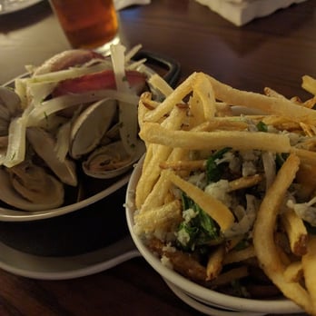Crossroads Chapel Hill - Clam Frites! - New American Near Me - Chapel Hill, North Carolina Crossroads Chapel Hill - Clam Frites! - New American Near Me - Chapel Hill, North Carolina
