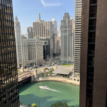 Hyatt Regency Chicago - Hotels Near Me - Chicago, Illinois Hyatt Regency Chicago - Hotels Near Me - Chicago, Illinois
