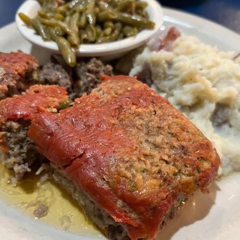 Hollywood's Restaurant & Bakery - Cajun Meatloaf - American Near Me - Roanoke, Virginia