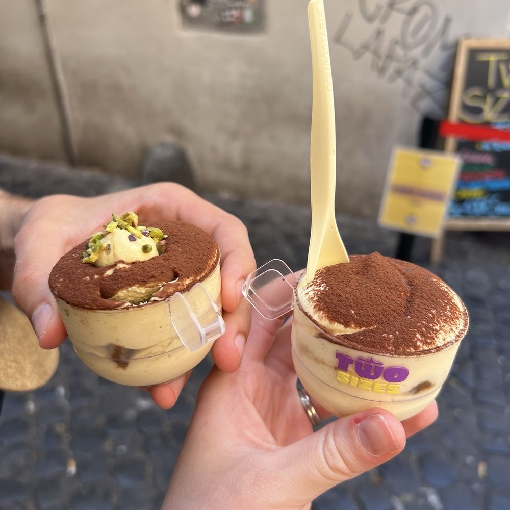 Pistachio tiramisu (left) and original tiramisu (right) Pistachio tiramisu (left) and original tiramisu (right)