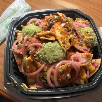 Modern Love - Vegan Nachos - Vegan Near Me - Omaha, Nebraska Modern Love - Vegan Nachos - Vegan Near Me - Omaha, Nebraska