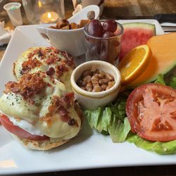 Café Bucolique - Benedictines complice