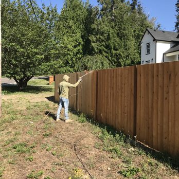 A C Roofing Contractor - Fence staining - Roofing Near Me - Renton, Washington